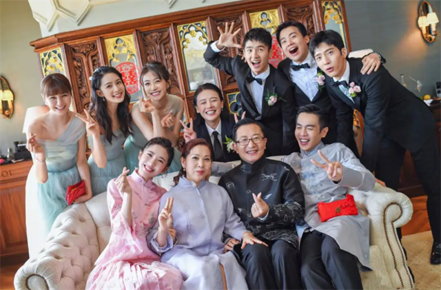 唐艺昕|张若昀每天亲你几次?唐艺昕的回答太真实,听得一旁景甜都酸了