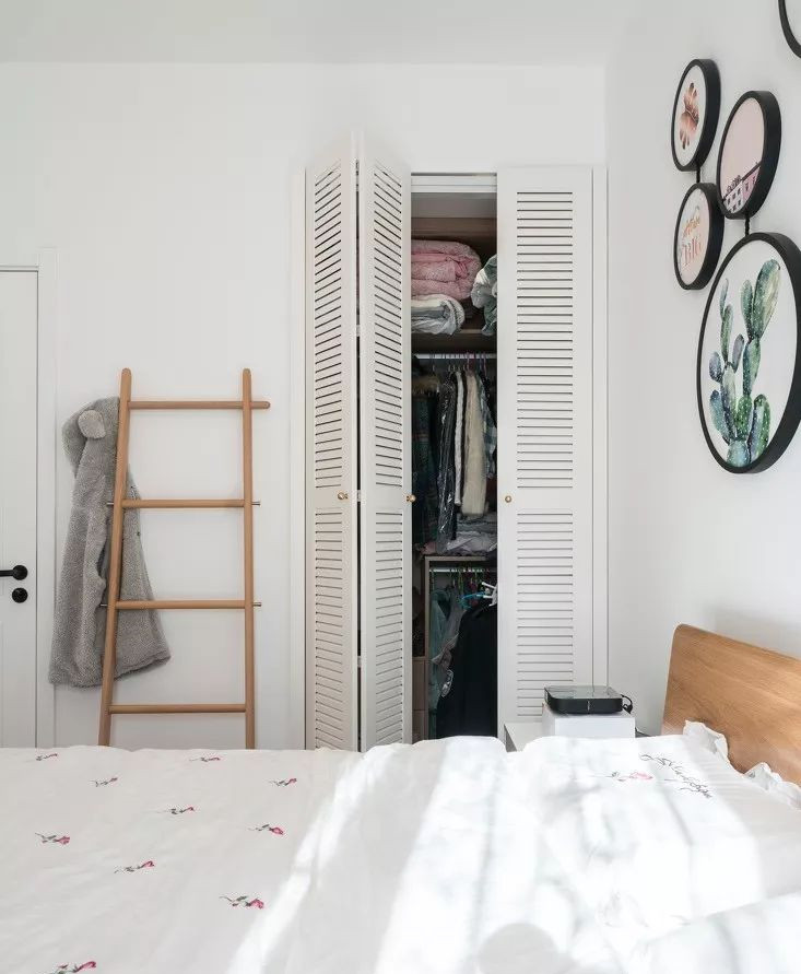 晒我62平米小户型,全屋明亮又通透,入户鞋柜太实用,最满意卧室