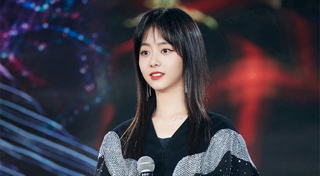 经典|别再吹捧“巴掌脸”了！15位“胖脸”也好看的女星，个个美得耀眼