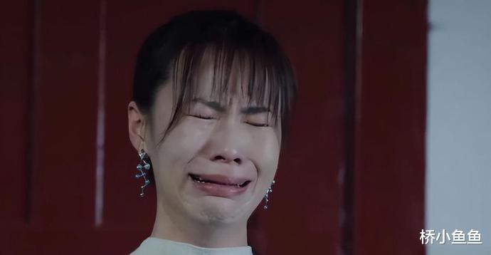 杨钧钧|“走后门”进组的演员:大妈演少女,台词像背课文,一个比一个丑