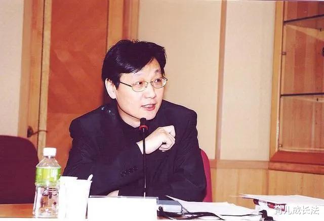 古力娜扎|演员陈燕华:老公是大学教授,为何结婚35年无绯闻