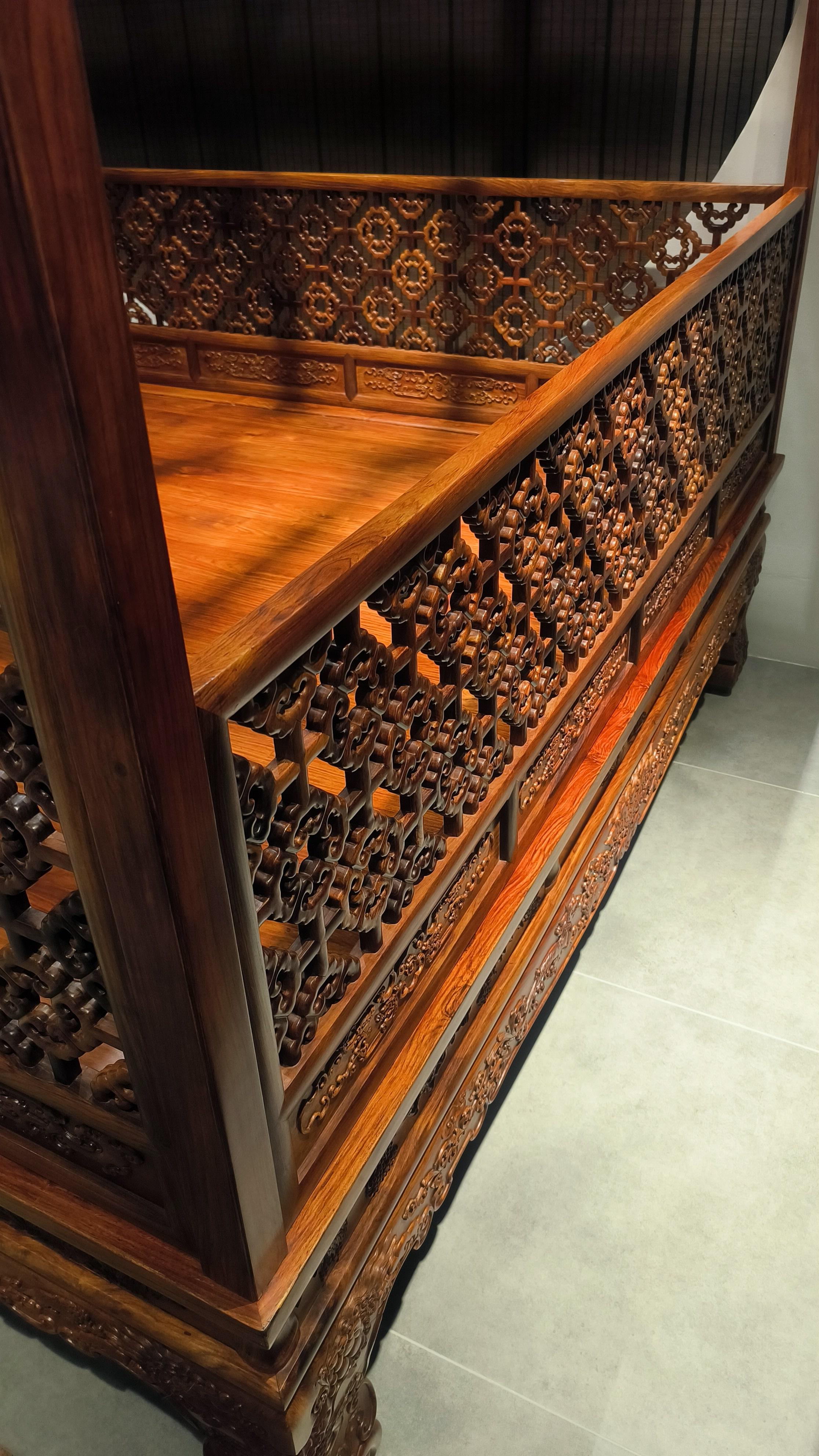 海南黄花梨|海南黄花梨月洞式门罩架子床 花黎笙玥