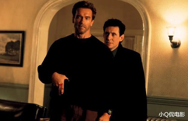 经典|施瓦辛格全球票房最高的十大电影，榜首是无可撼动的经典