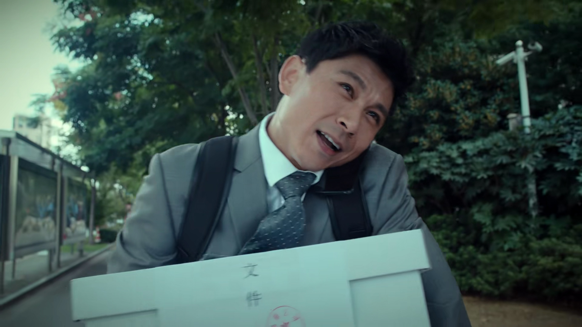 骆伽|《输赢》大结局危急时刻，方威人性苏醒，而他的人性却已泯灭