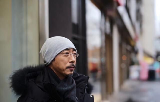 鸡蛋|娶外国妻，吃了10年“软饭”，中年才翻红的他差点被埋没