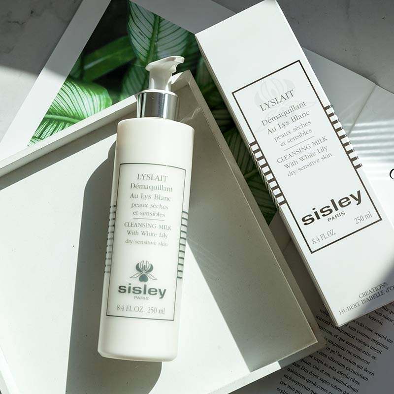 短发 洁面温和保湿,提亮肤色,熬夜党必备!