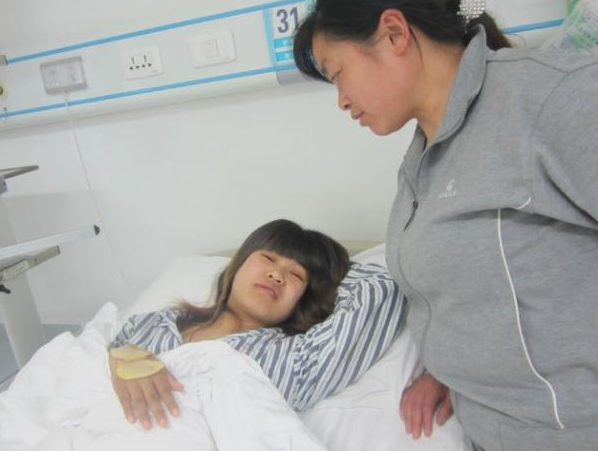 肾衰竭|无论男女,经常把这玩意当水喝,肾衰竭可能迟早找上门,早戒早好