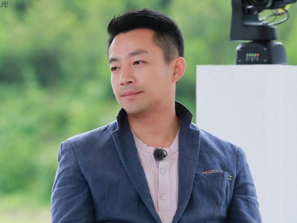 当红女星|汪小菲被爆猥亵女生，被抓包后脏话连篇，出轨大S后还绿了张颖颖