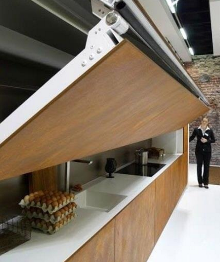 你听说过隐形的厨房吗？真是涨知识了，不知道大家看完会打几分呢