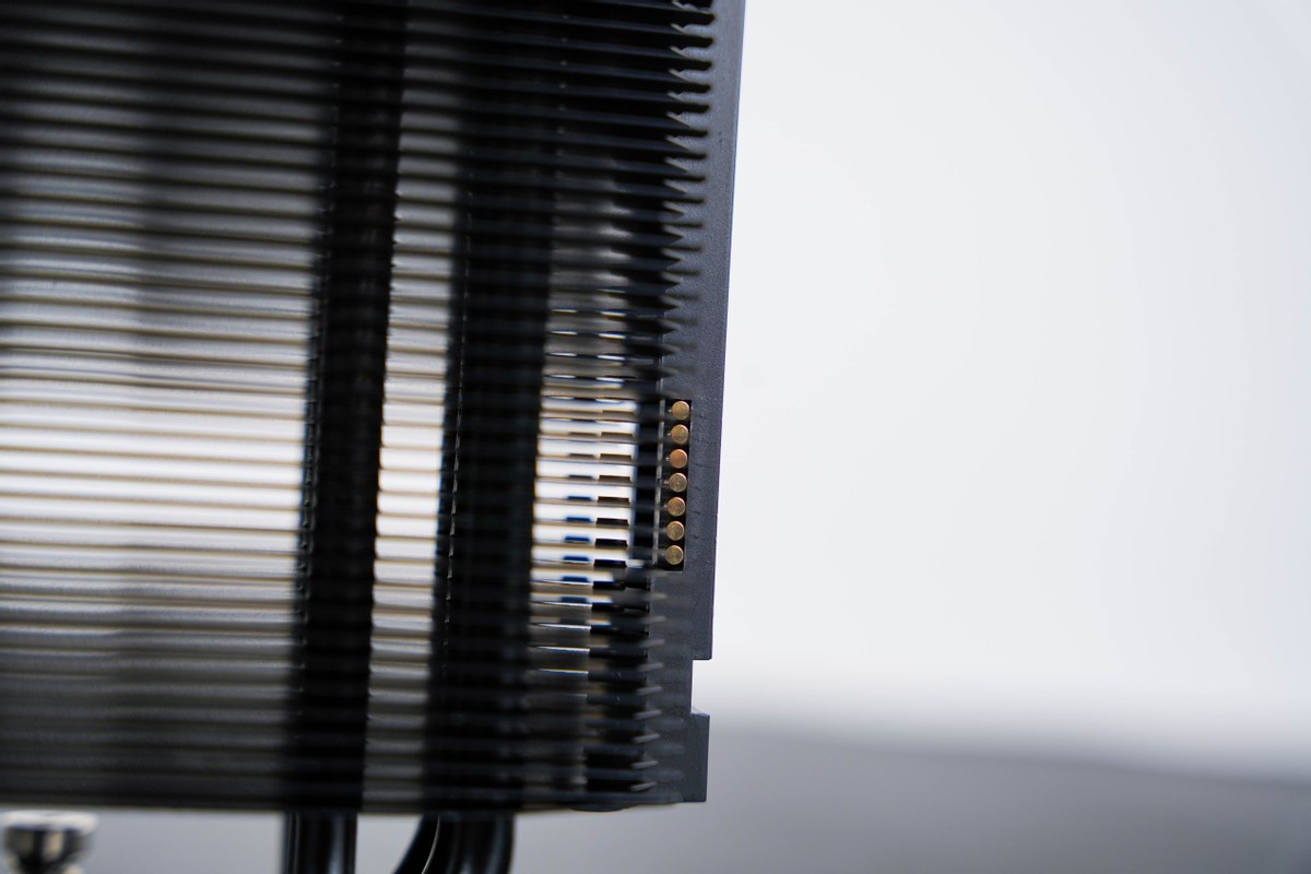 散热器|是革新还是独立独行？ZEROZONE幻瞳BEG600散热器使用体验