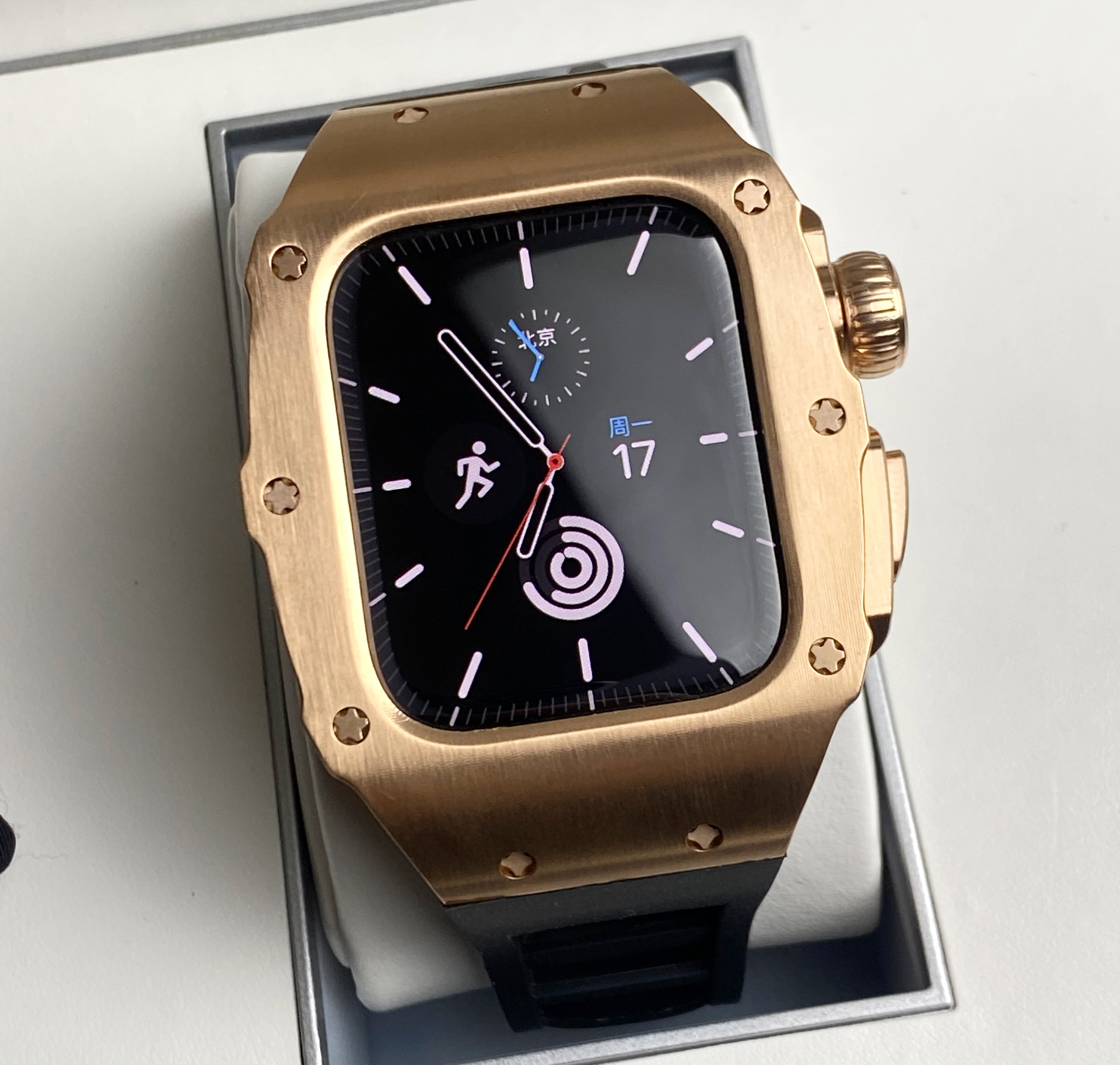 Apple Watch|苹果Apple Watch也能定制?智能手表的大变身,太惊艳了