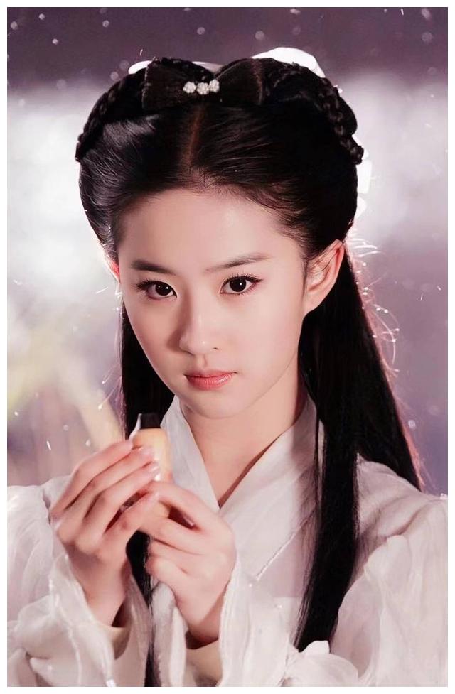 刘亦菲|她的脸很美,演技也没有那么差,但请不要造神