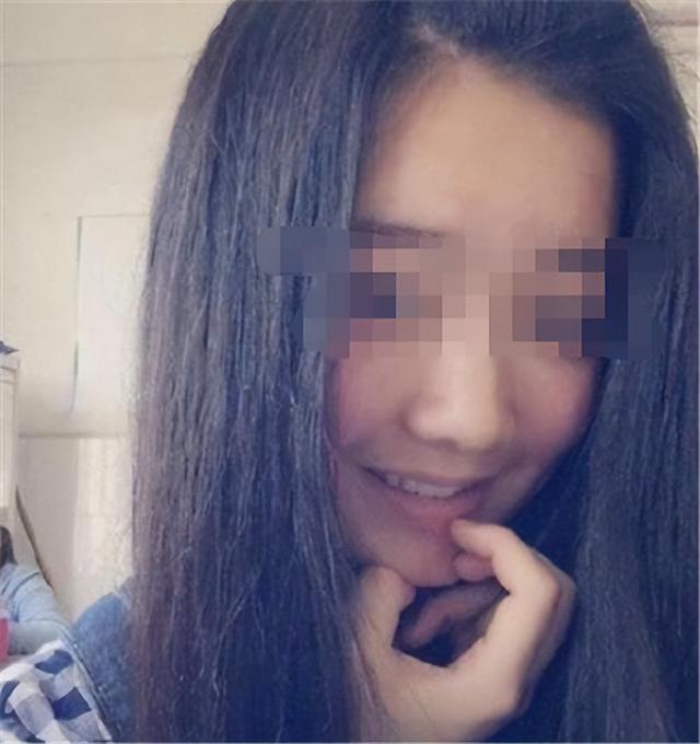2009年武汉女子发现丈夫出轨，不动声色躲衣柜偷看，场面逐渐失控