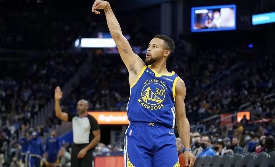勒布朗·詹姆斯|等到詹姆斯退役之后，他的历史排名会逐年下降吗，附ESPN历史排名