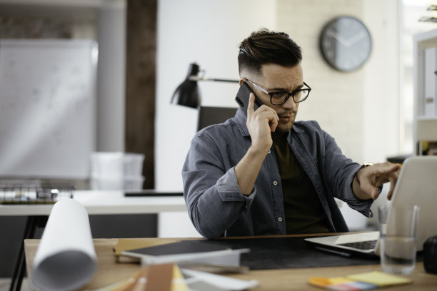 新加坡|有关系的人更容易晋升吗？