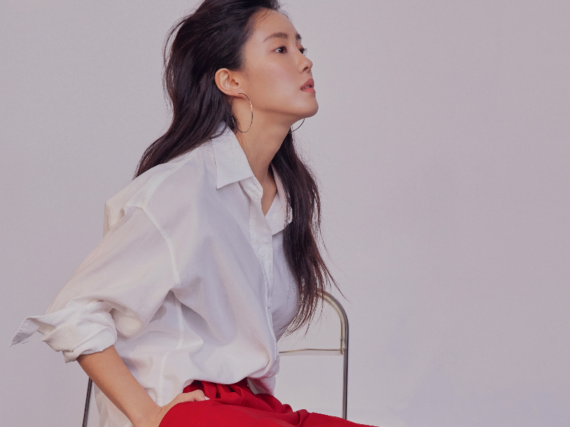 朴孝敏|20岁获歌手新人奖，22岁获演技新人奖，单飞也能收获别样的精彩