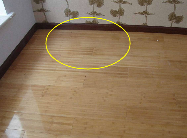 越来越多人不铺实木地板用这种,便宜还环保,头回知道,太聪明了