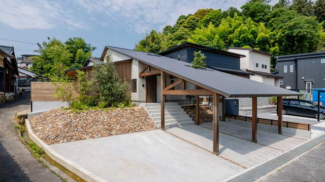 面积仅109㎡的住宅：一个大屋顶将所有空间融合在一起