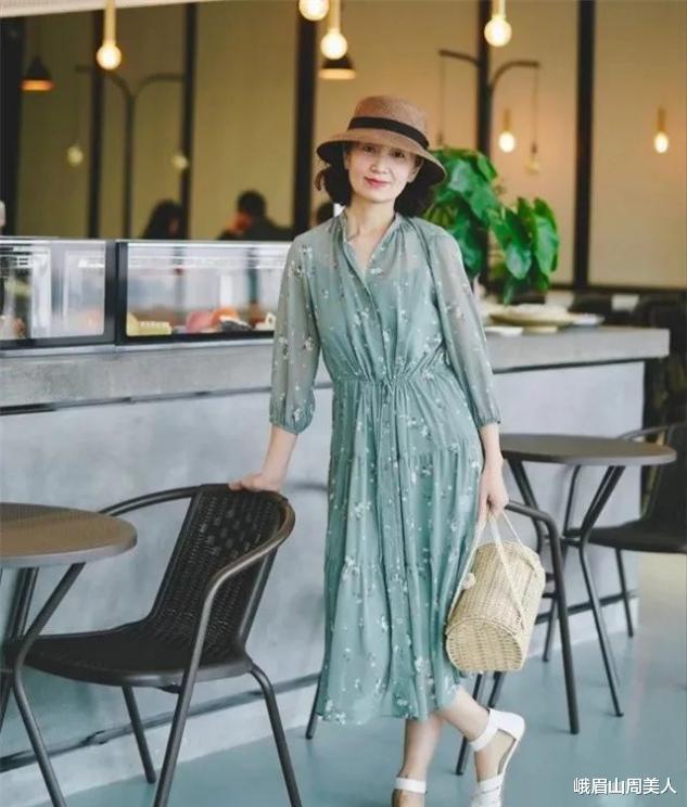 帽子 为什么三木妈妈一直戴帽子？看完她的无帽造型，确实显老好几岁
