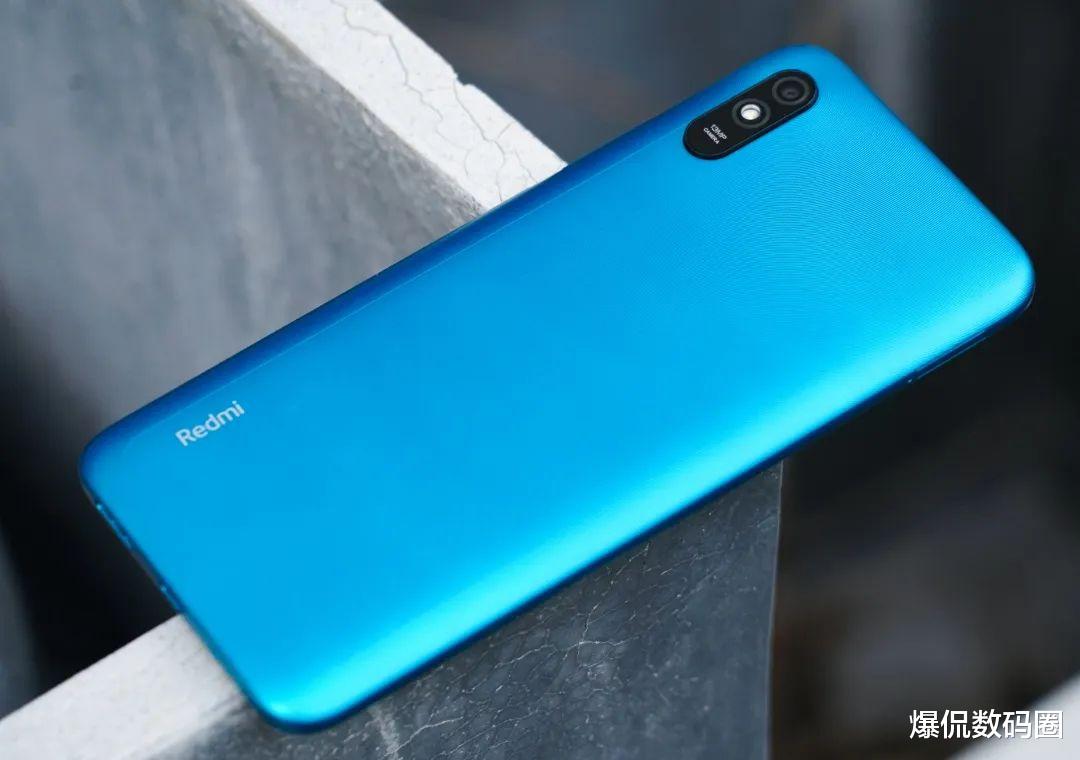 红米手机|都知道红米手机性价比高，但也不要随便乱买，这4款才最值得入手