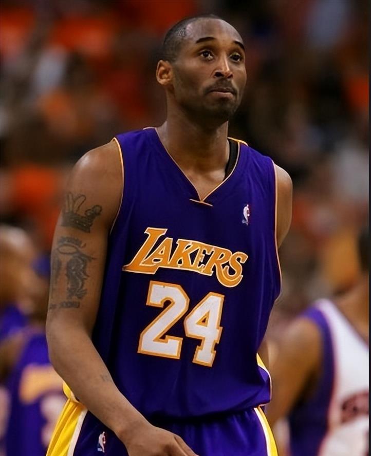 詹姆斯·哈登|拿下100次40+有多难？NBA75年仅4人做到 詹杜落选