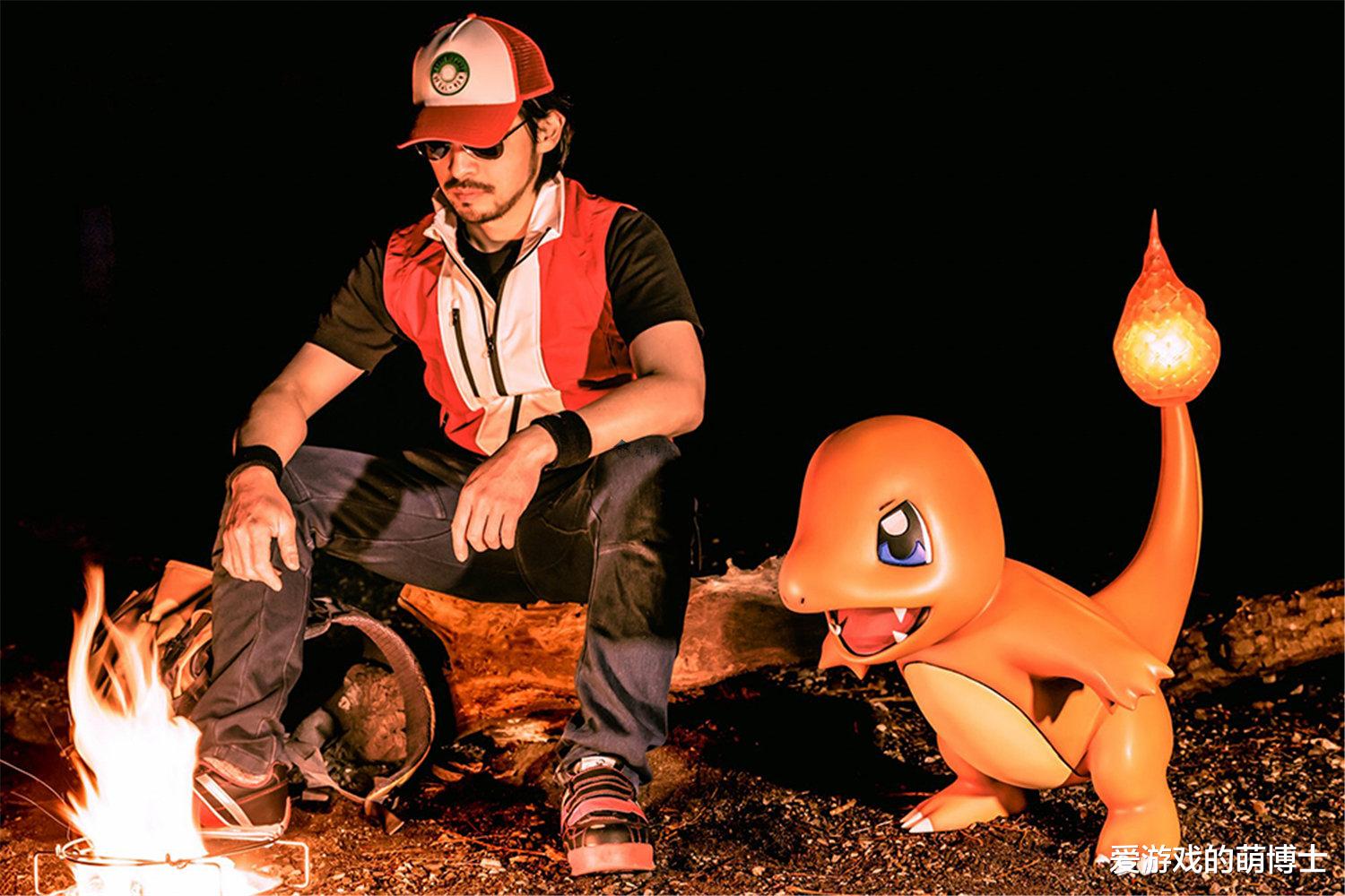 javascript|玩家利用3D打印技术制作了《宝可梦》中的小火龙，还带它出门露营