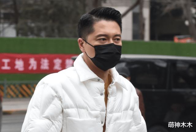 春晚|春晚首次大联排来了！众星素颜曝光，黑眼圈、眼袋齐全一脸憔悴