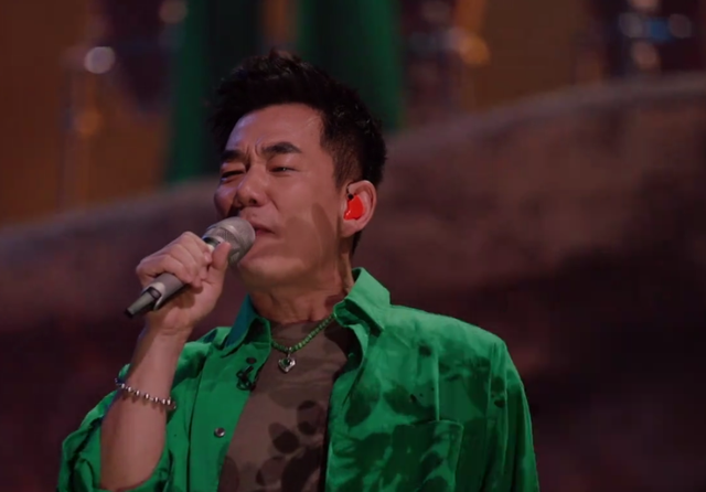 陈小春|《披哥2》五公结束,陈小春一跃成为第一,甚至前十二都是实力派哥哥