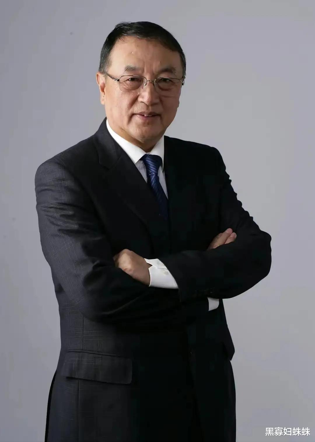 柳传志|柳传志入选教科书刷屏网络,网友评论已经炸锅