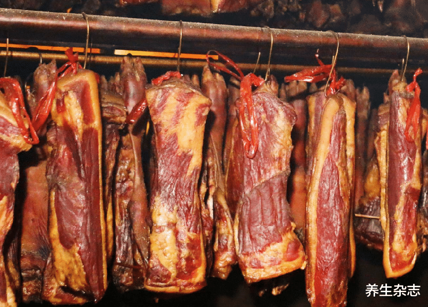 中老年人|中老年人请注意：几种“偷钙”食物要少吃，当心骨头变“脆”，加重疏松