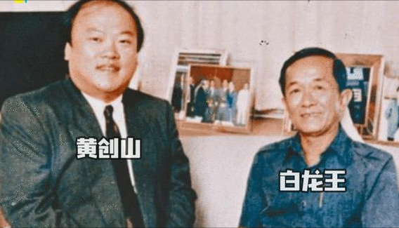 周钦南|“摸顶”白龙王：13岁开天眼，40岁成先知，明星们为何深信不疑？