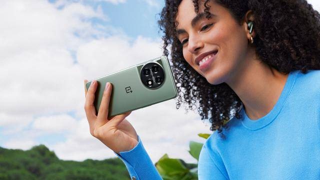 京东|人像旗舰，一加11为用户带来“大师级人像效果”