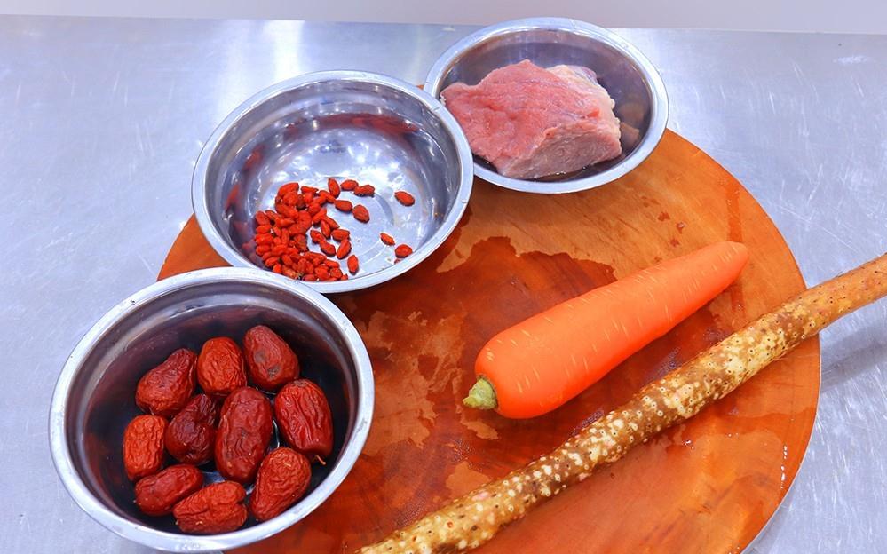 建议中老年人:生活别太节俭,多吃5种“高蛋白”食物,身体好