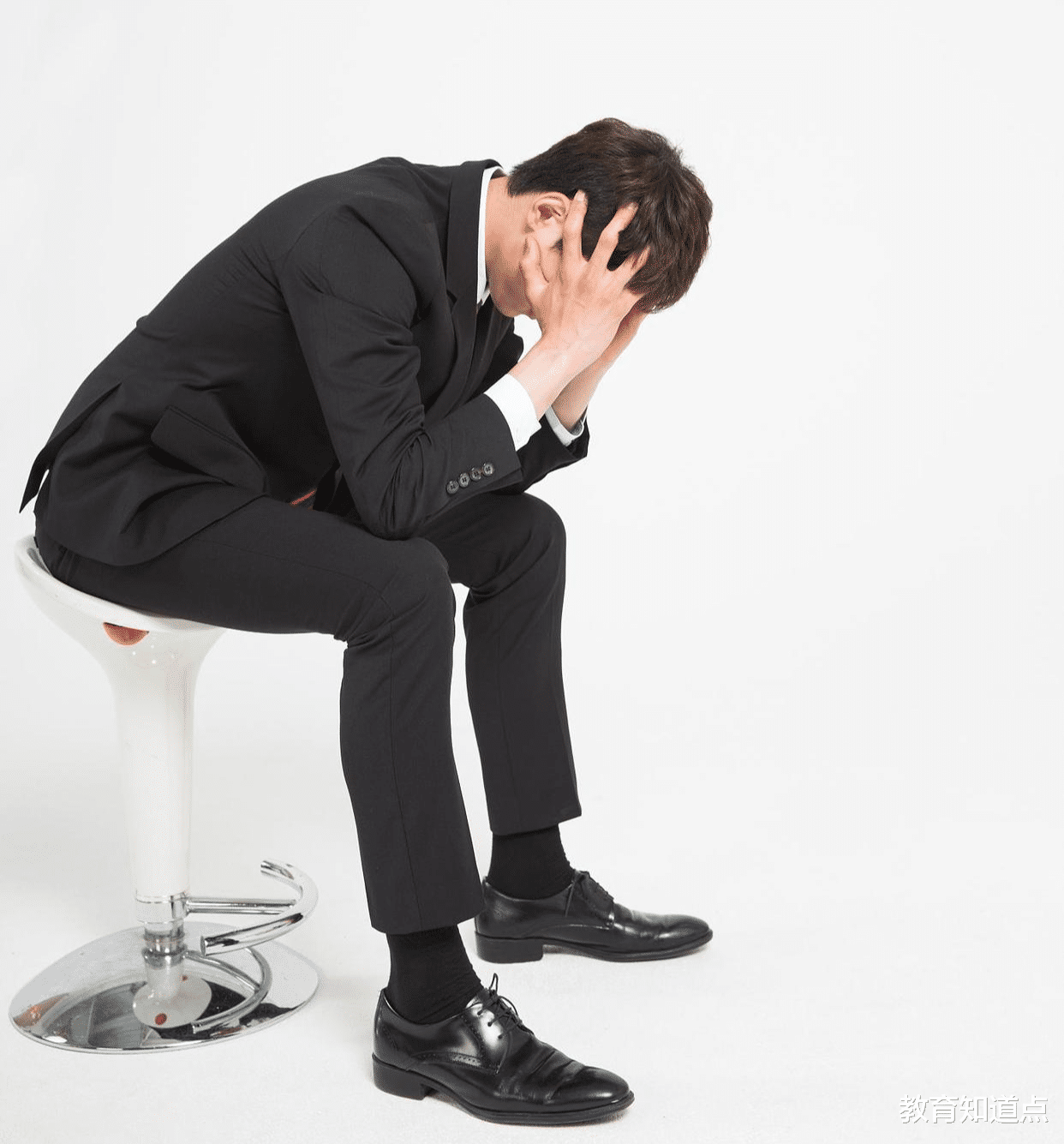 退休|秋招新变化,毕业生出现“三难”现象,家长:硕士毕业,一样纠结