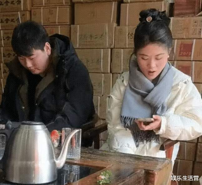 陈萌|已嫌弃小伟!陈萌称婚姻没了激情,他打鼾睡不着,当保安也没前途