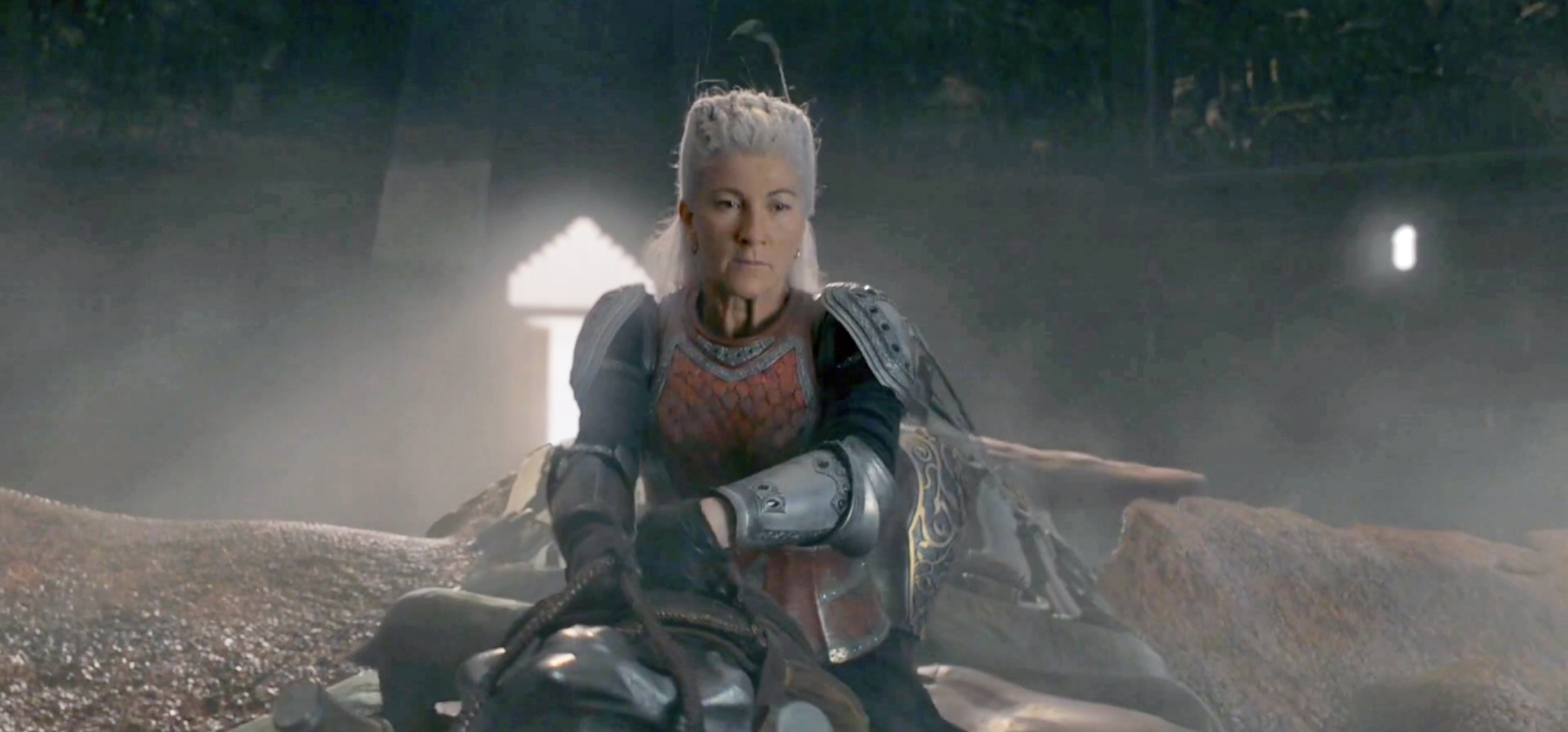 龙之家族|《龙之家族》档案揭秘：红女王梅丽亚斯与青铜之怒沃米索尔