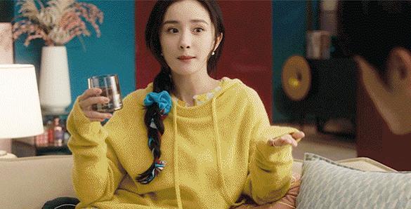 李晓峰|杨幂：戏里和李晓峰饰演闺蜜，戏外李晓峰则和前夫刘恺威官宣恋情