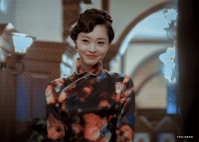 赵丽颖|同样穿“旗袍”，把杨颖和许晴陈数等人放一起看，差别就出来了