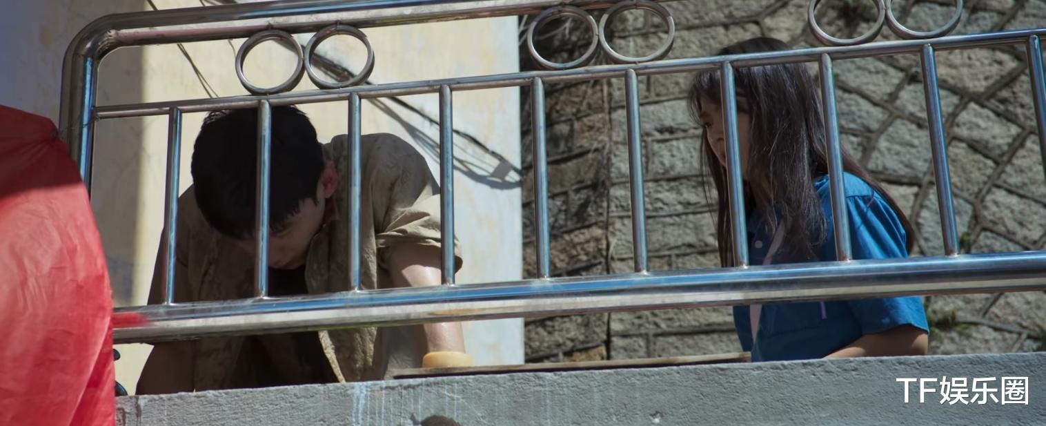 肖鹤云|《开端》剧情被吐槽太水，肖鹤云杀人后反应过度，与女主暧昧过多