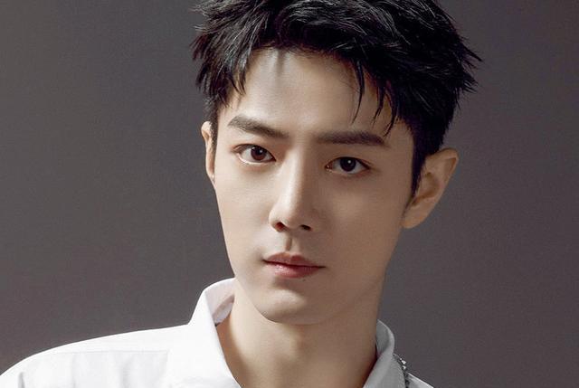 肖战|肖战官宣和“老友”续约，直言再次出发，全球代言人身份未变