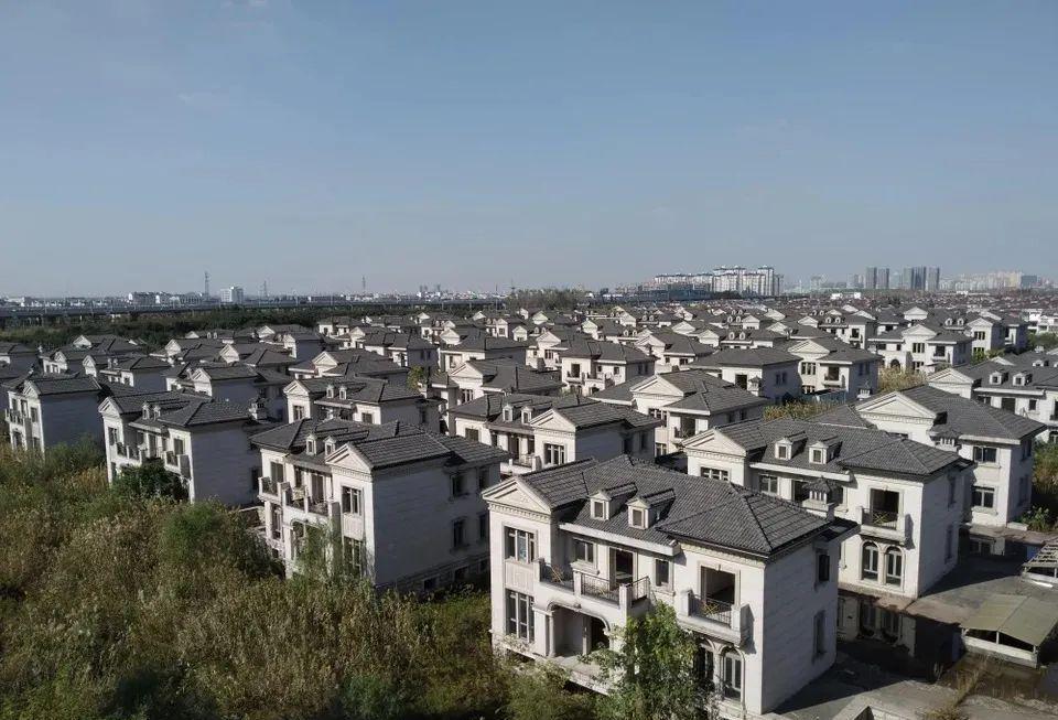 教堂|那些被世界遗忘的废墟之地，时间仿佛在这里静止…