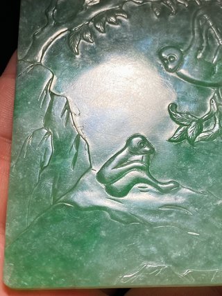 |清 老坑飘绿翡翠 灵猴松鹿纹 玉板 插屏