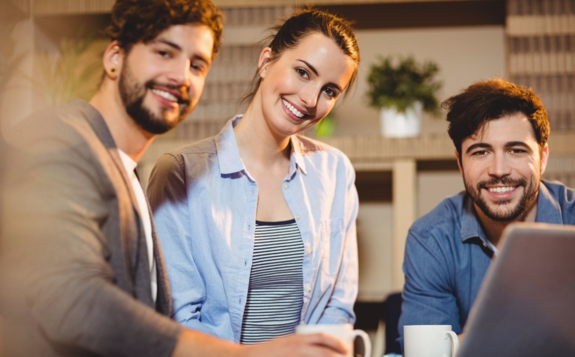 招聘|很多人在学校混得风生水起，出来找工作怎么就啥也不是