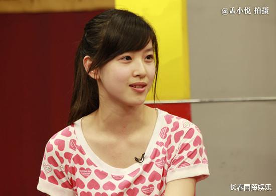 章泽天|章泽天10年前大学素颜旧照曝光，衣着简朴对未来充满憧憬