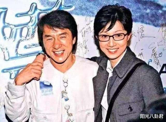 林凤娇|林凤娇才是最厉害的女人,被吴绮莉恶心23年,但成龙从未逃出她手掌心