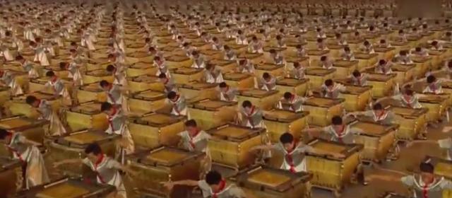 张艺谋|奥运总导演张艺谋因一句话当选，陈凯歌因半首诗淘汰，冯导受谴责