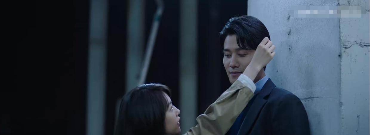 许攸|《不期而至》结局圆满，许攸宁藏的关键证据简直比他这个人还神秘