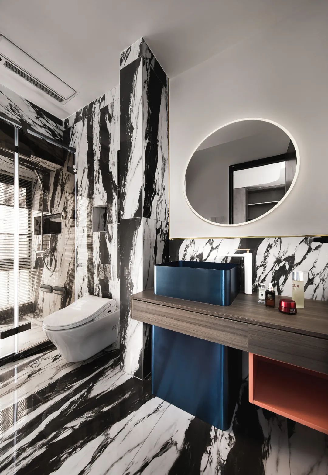 模数整装~国潮新家丨125㎡轻奢三居,大胆撞色+多功能套房