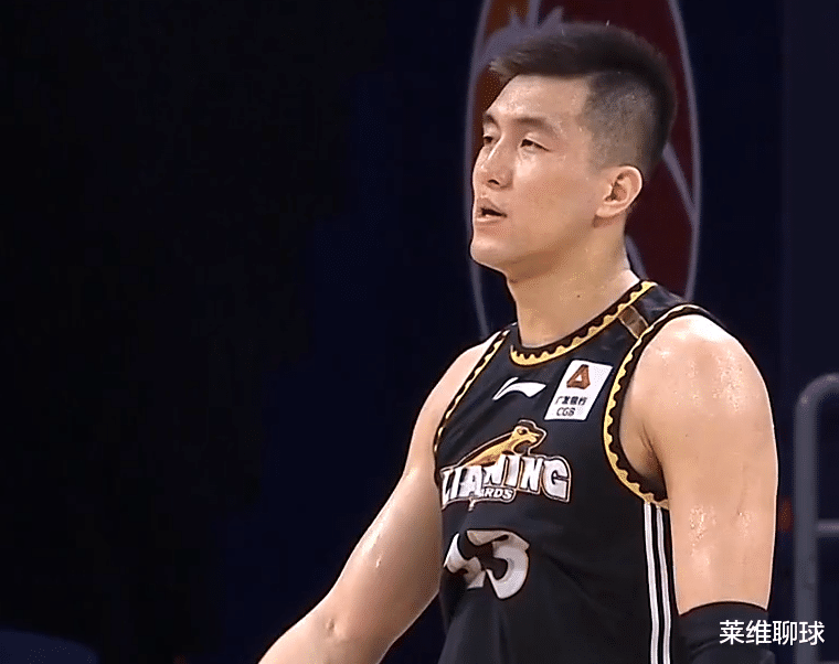 热刺|16倍镜破案，郭艾伦没垫脚西蒙斯！段铸警告后仍假摔，就该被罚下