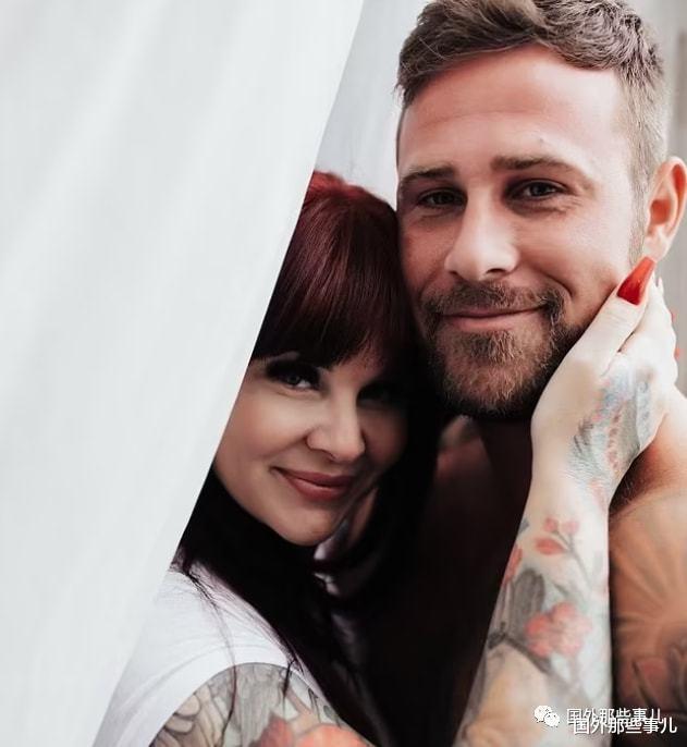 |44岁富婆交往20多岁小鲜肉,每月给9.5万“零花钱”